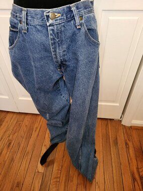 Men's Wrangler Jeans Medium Wash Straight Leg 32/32 Western Cowboy Rodeo 90s